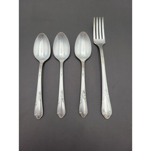 VTG 1936 WMA Rogers Oneida Set 4 Meadowbrook Heather Pattern Spoons & Fork - Picture 1 of 4